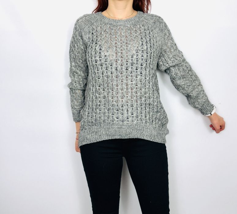 Ażurowy sweter w odcieniu szarości XS 34 H&M