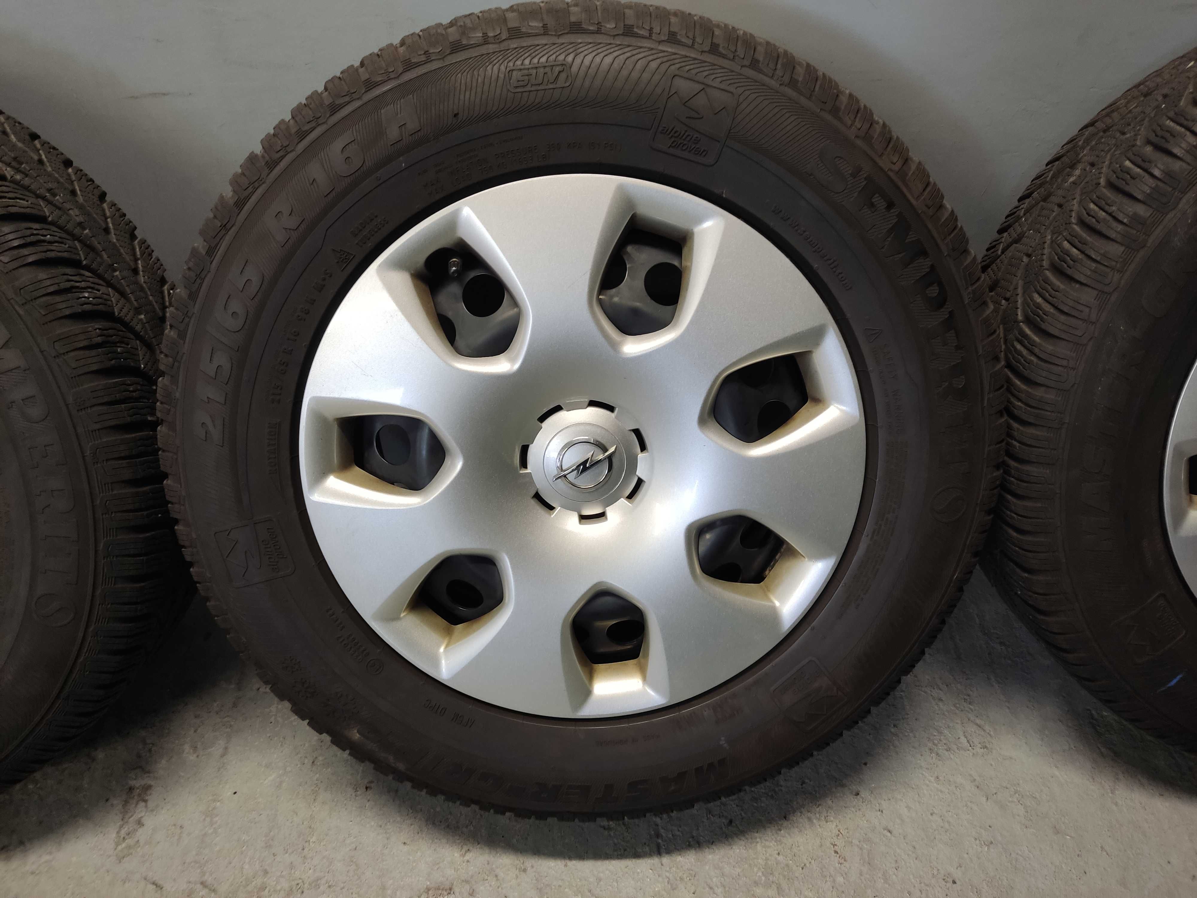 Koła stalowe 16 Opel Mokka 5x105, 215/65R16 Semperit 2017 rok czujniki