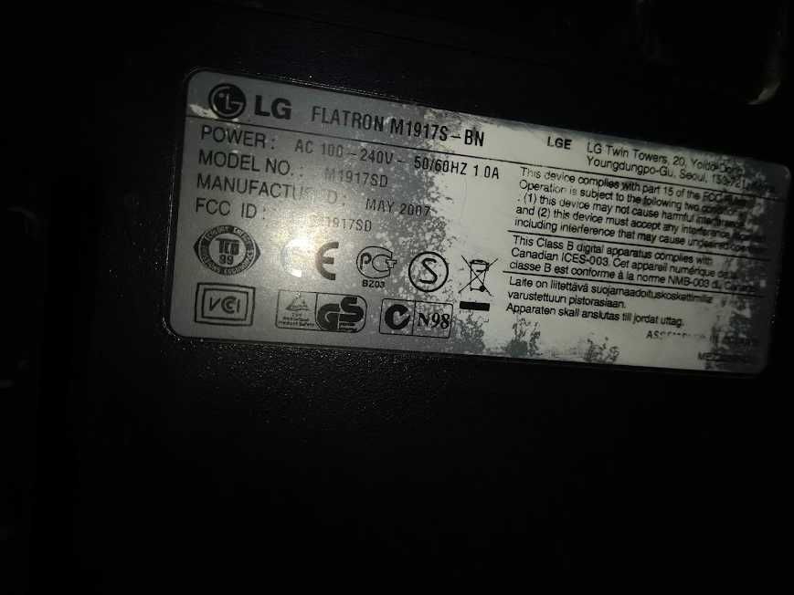 Monitor LG 19 cali