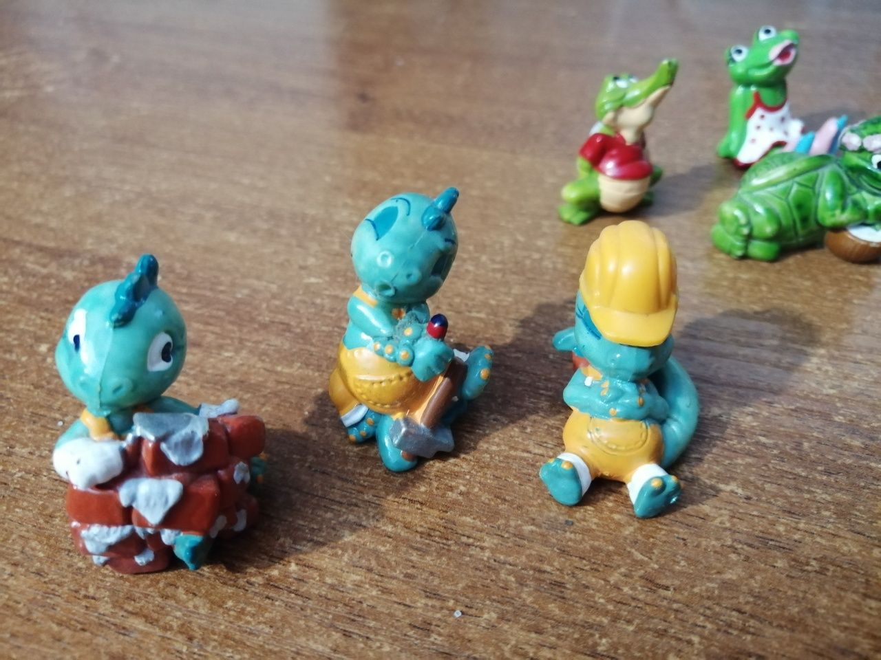 Figurki Kinder niespodzianek