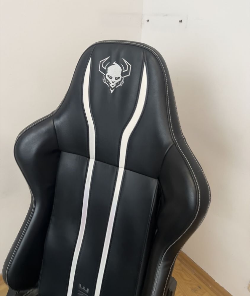 Fotel gamingowy diablo