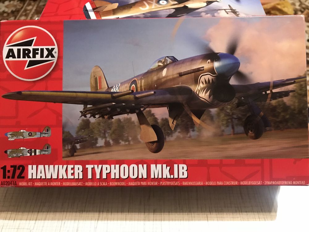 Сборные модели самолётов Hawker Airfix.  Heller 1:72