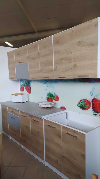 Sprzedam nowe meble kuchenne w różnych kolorach