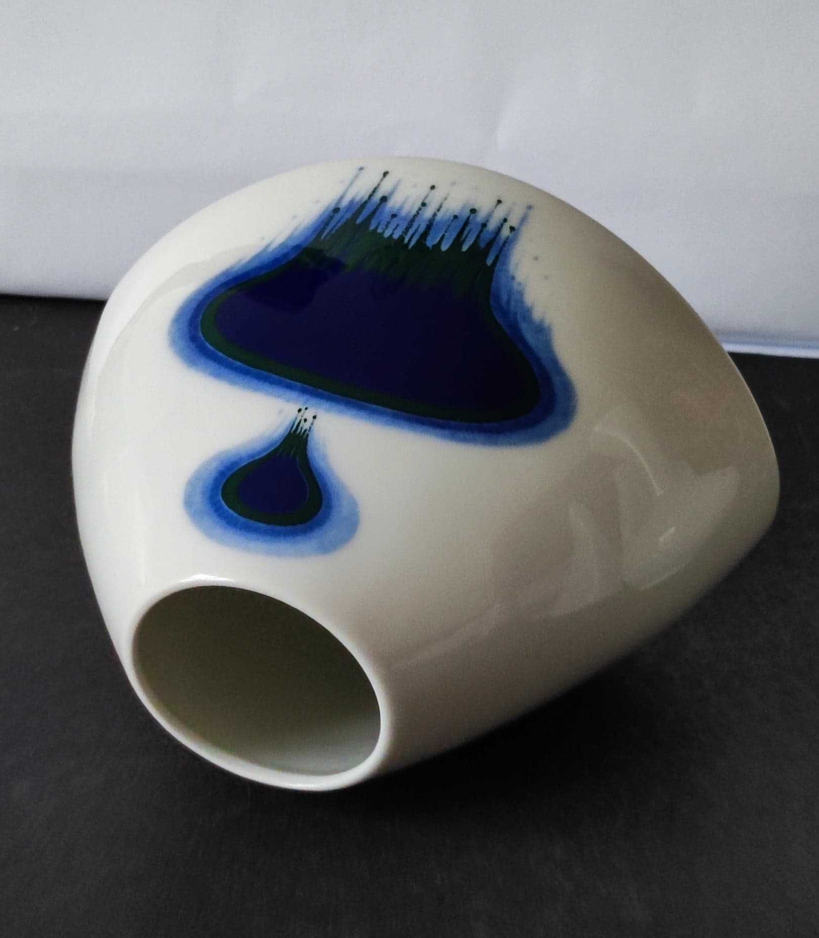 Kolekcjonerski wazon Space Age Op Art Design porcelana Furstenberg