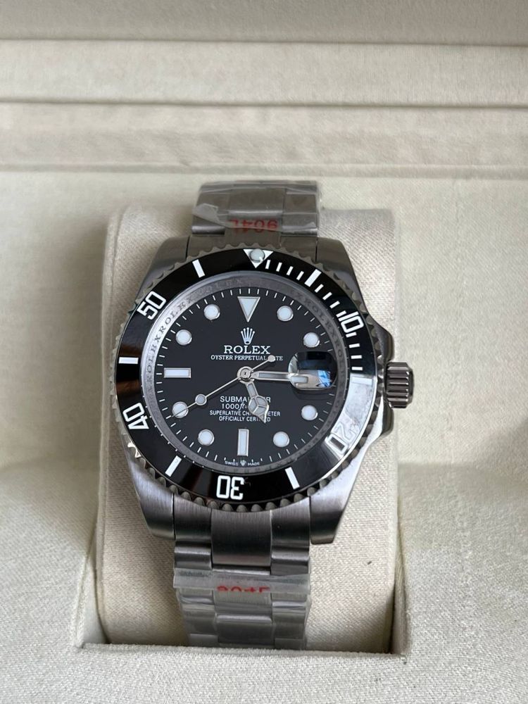 : Rolex Submariner Date Black