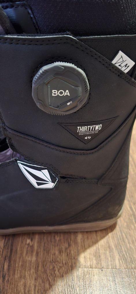 Buty snowboardowe  ThirtyTwo Lashed Double Boa X Volcom '24