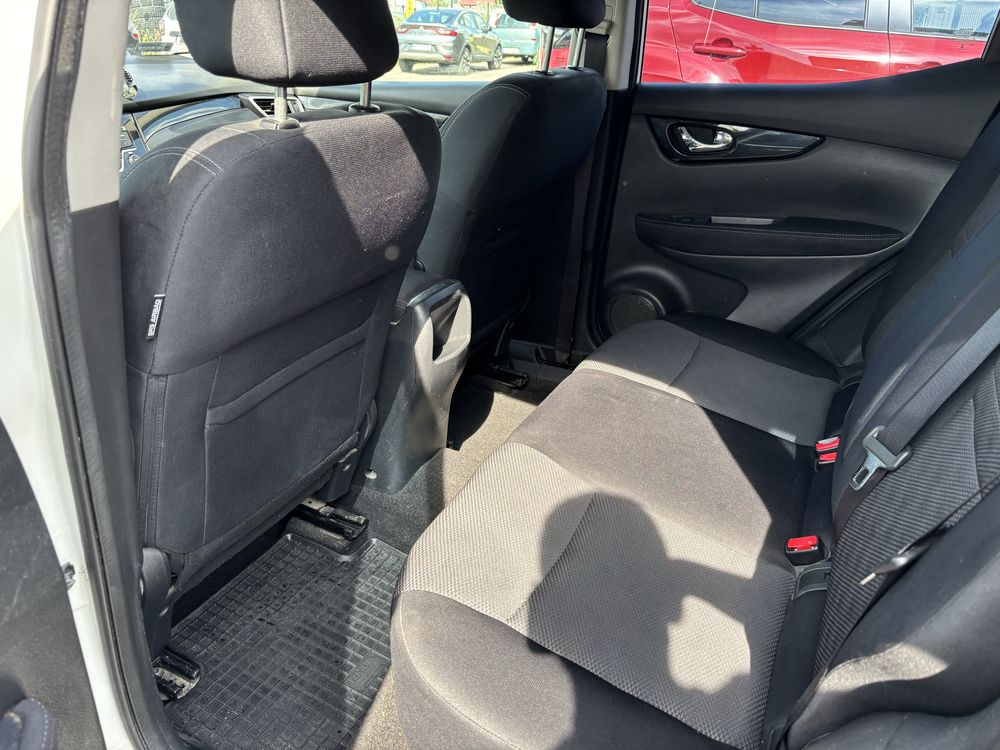 Nissan Qashqai  1.2 benzyna Do konca Serwisowany