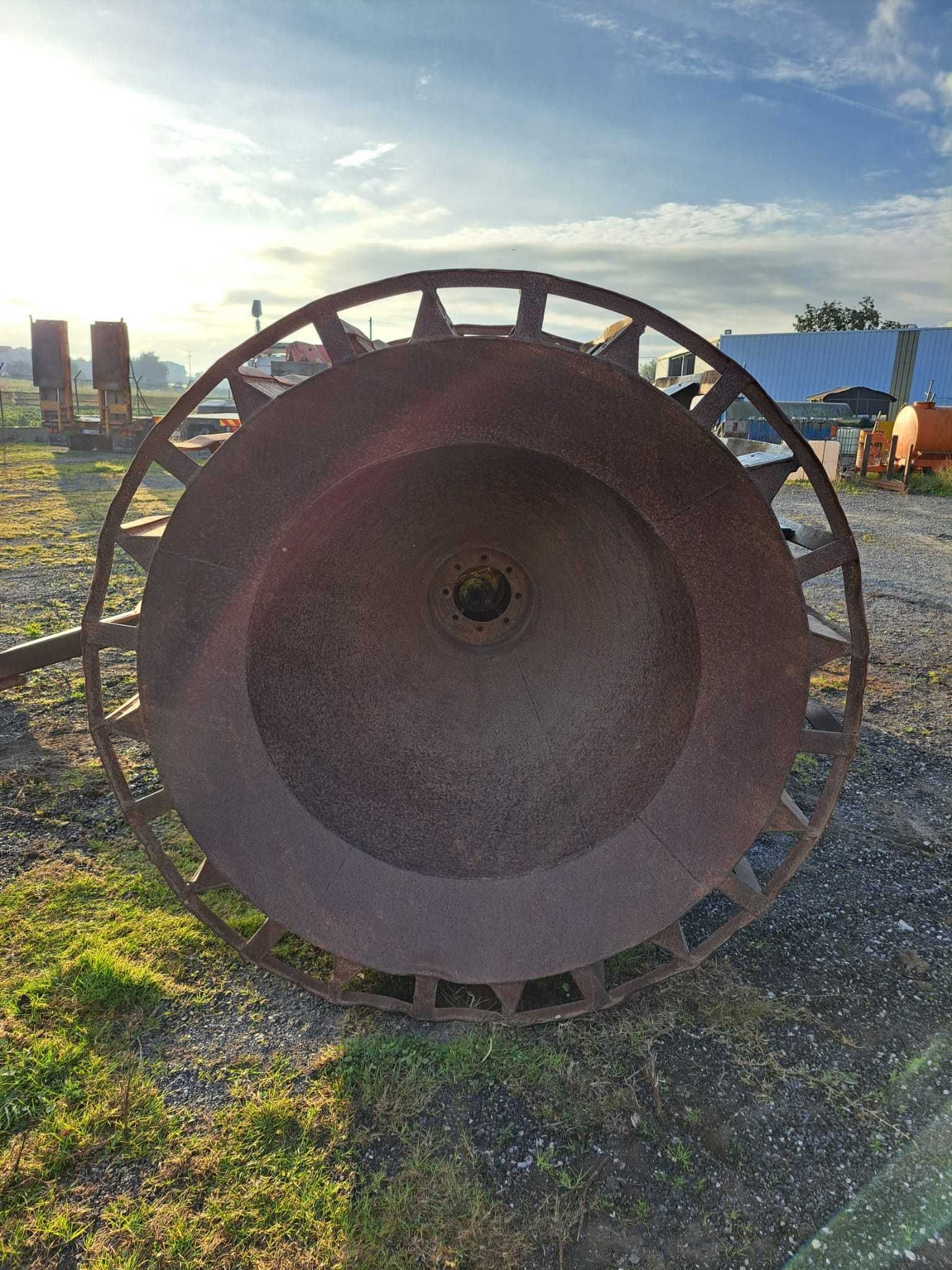Conjunto de rodas e rolo para rebaixa/fangueio