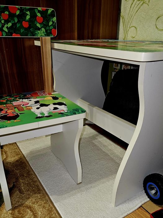 Дитячий столик+стільчик