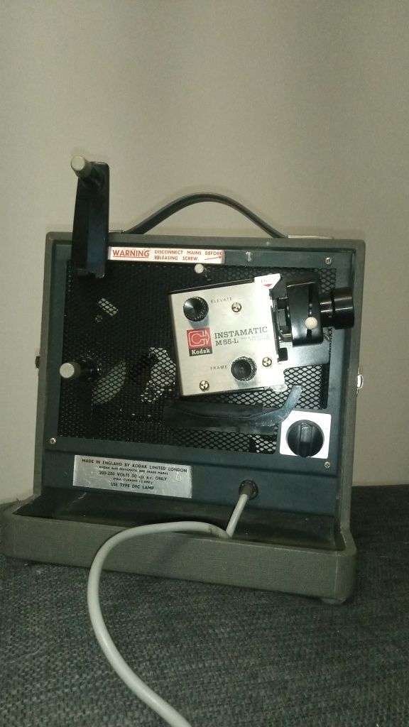 Projektor filmów 8mm Kodak Instamatic M55-L