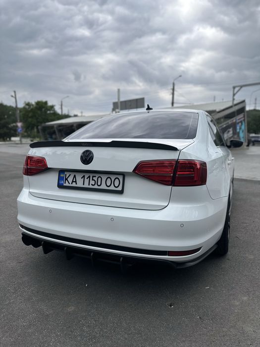 Продам VW Jetta GLI 2017р. 2.0tsi