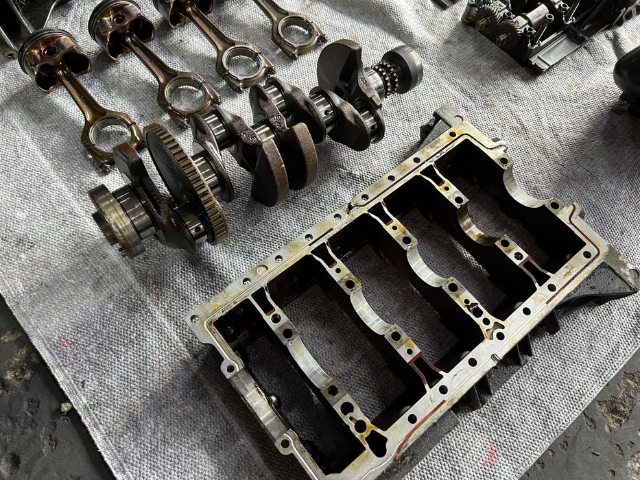 Мотор N46B20 В Розбор N42 2.0i Блок ГБЦ Ванос Вальватронік Н42 Н46