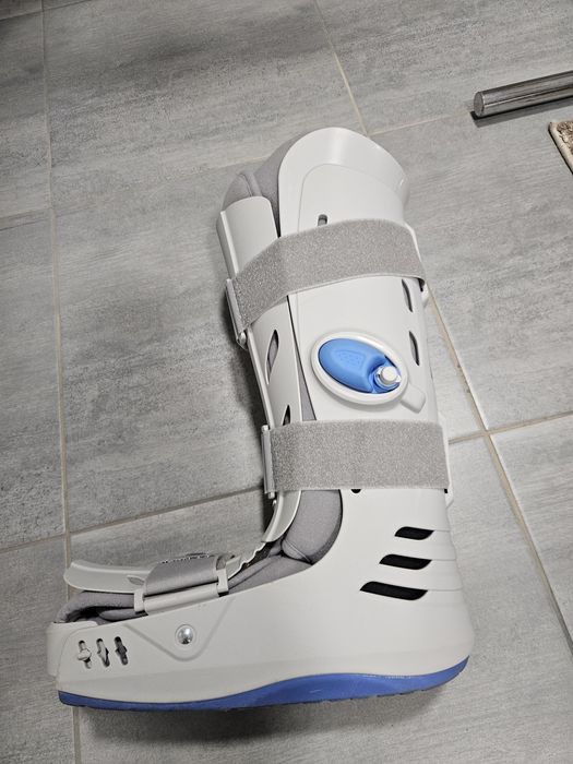 But ortopedyczny rozmiar L