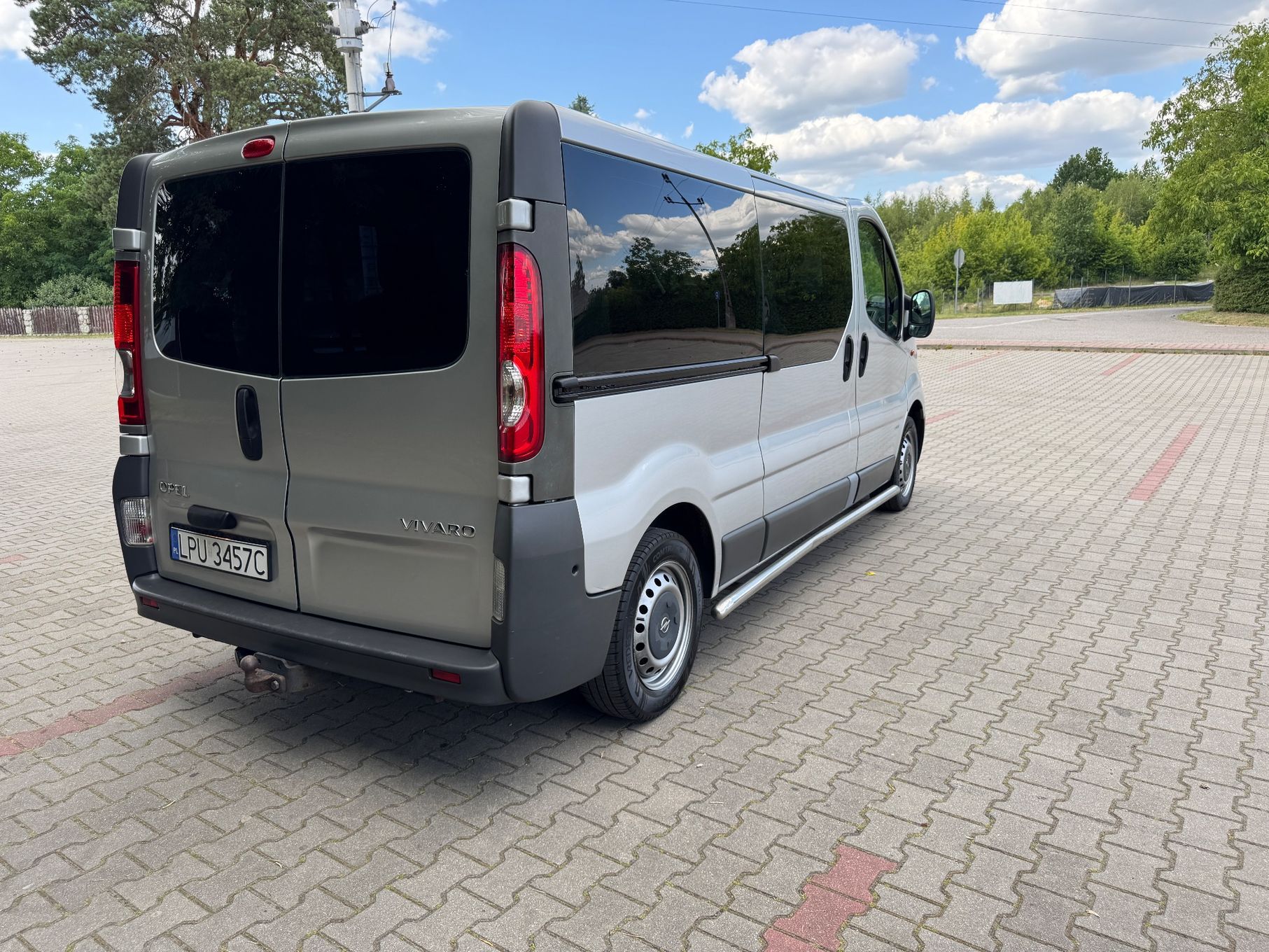Opel Vivaro Super Stan 100% bez wypadkowy Vat23% L2H1
