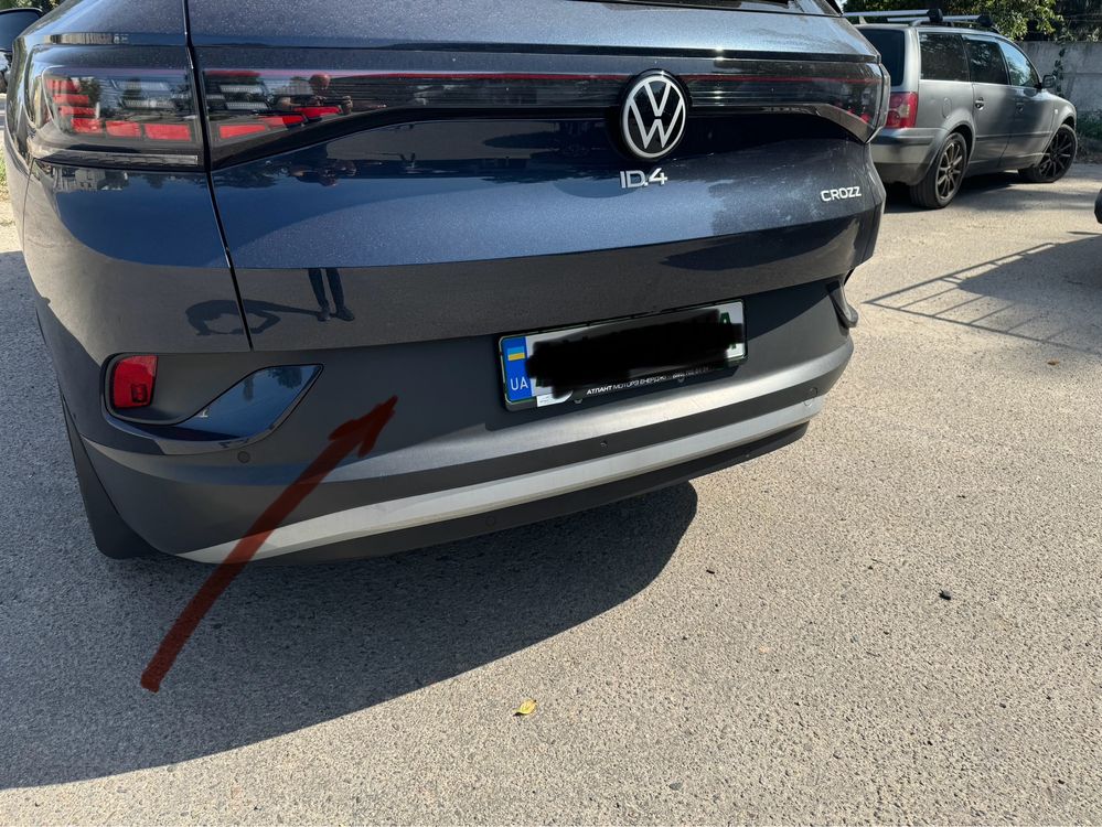 VW ID.4 Id4 задний бампер (центральная) часть