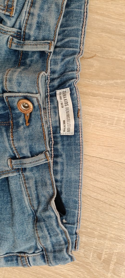 Dziewczęce jeansy