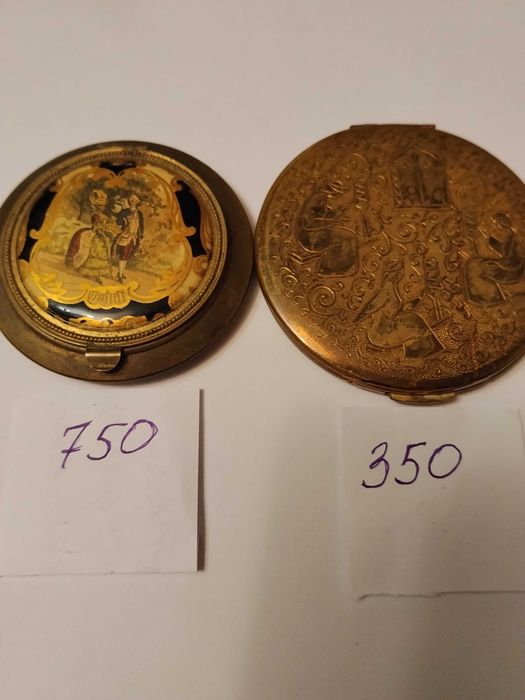 Винтажные пудреницы периода СССР