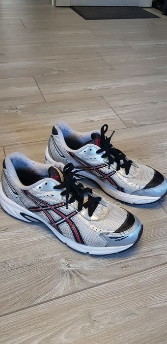 Кроссовки Asics, 46 размер