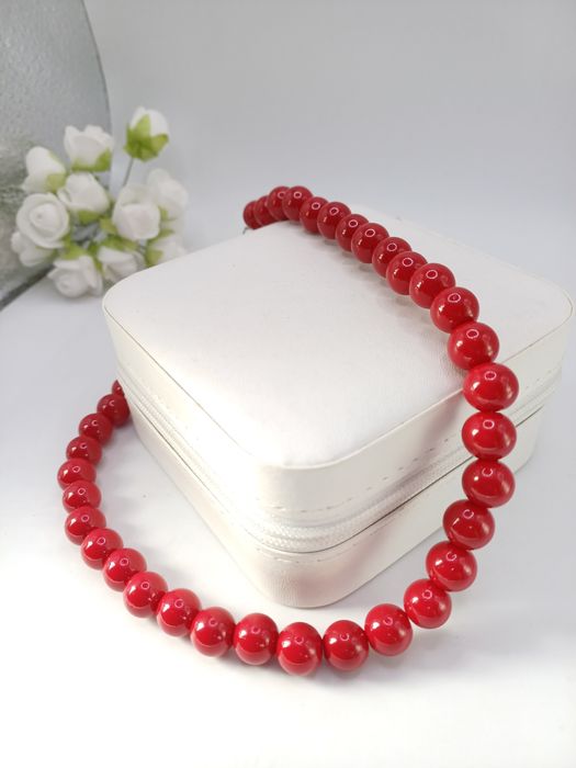 Czerwona korale długość 40 cm