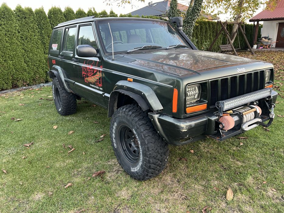 Jeep Cherokee XJ 4.0 B+G lift 4”