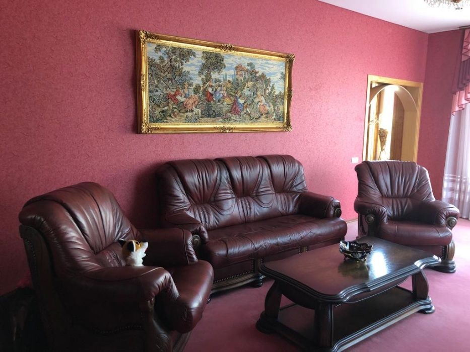 В продаже 2 дома на одном участке 15 сот. без комиссии