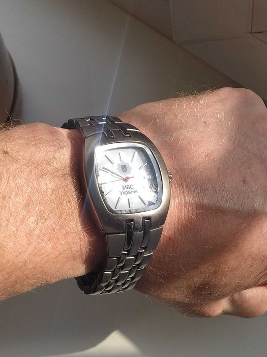 Часы наградные Omax