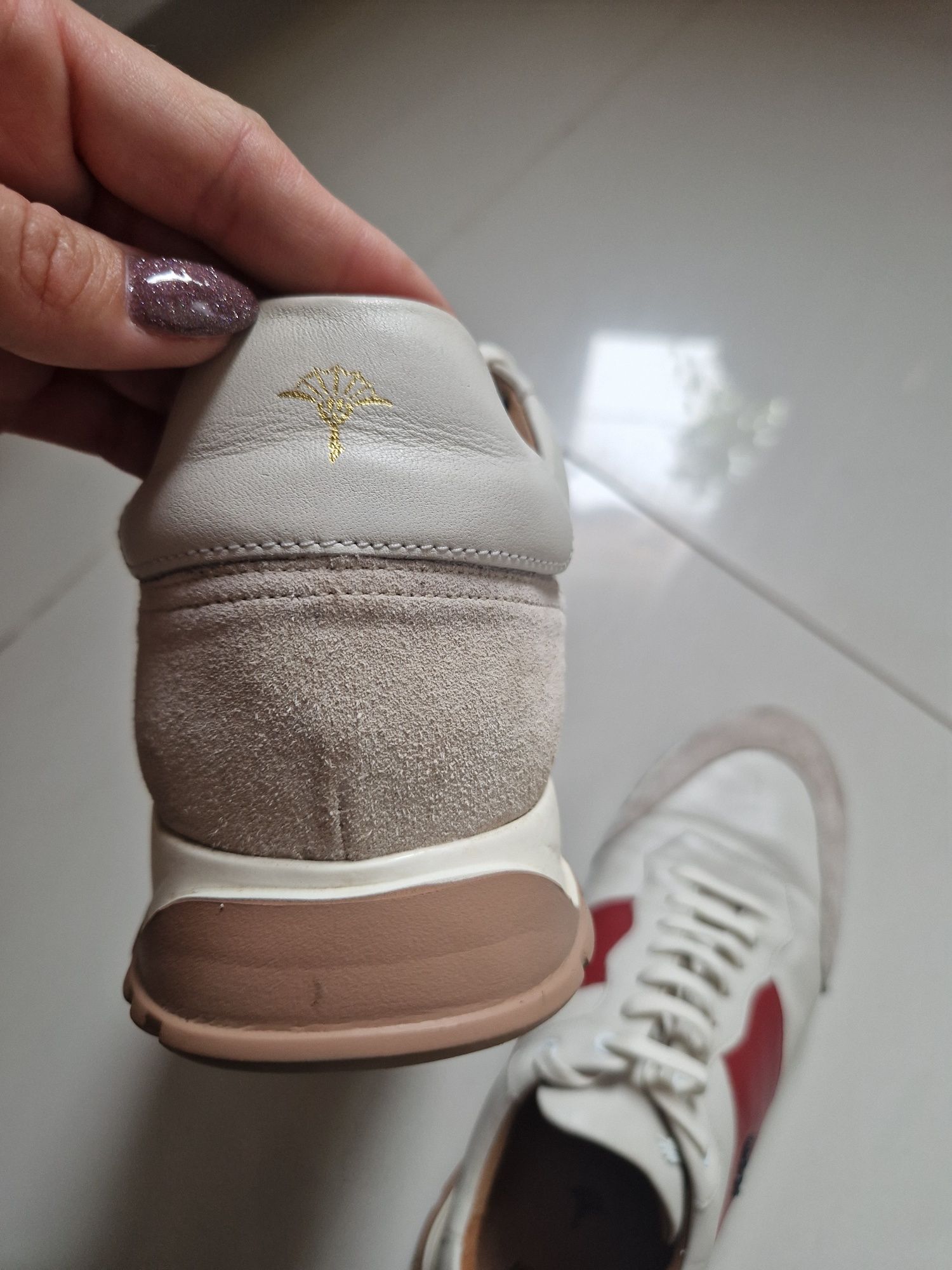 Buty Joop Jasne.