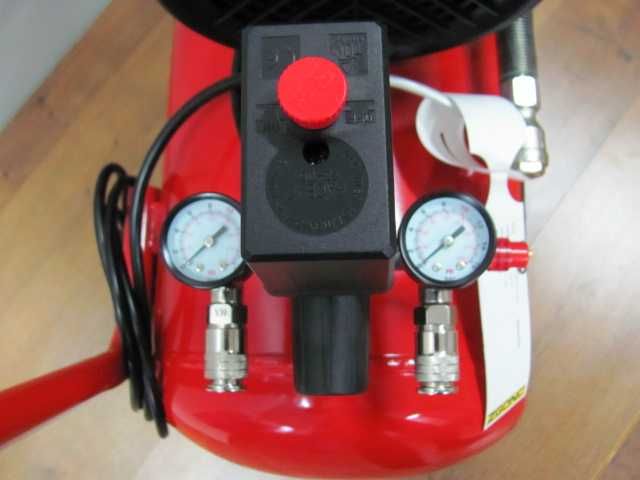 Компресор потужний качає 10 Бар Einhell TC-AC 420/50/10 V з Німеччини