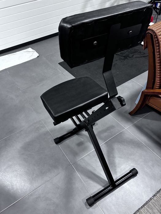 Cadeira para pratica de instrumentos musicais