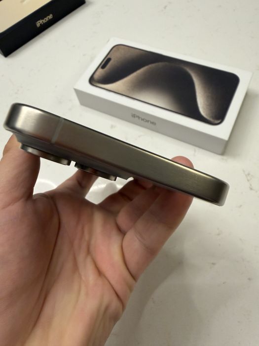 iPhone 15 Pro Max 256 Titanium stan idealny
