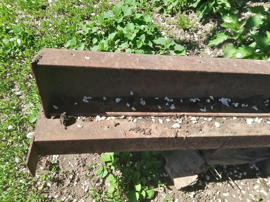 Продам швелєр кількість 2 шт.