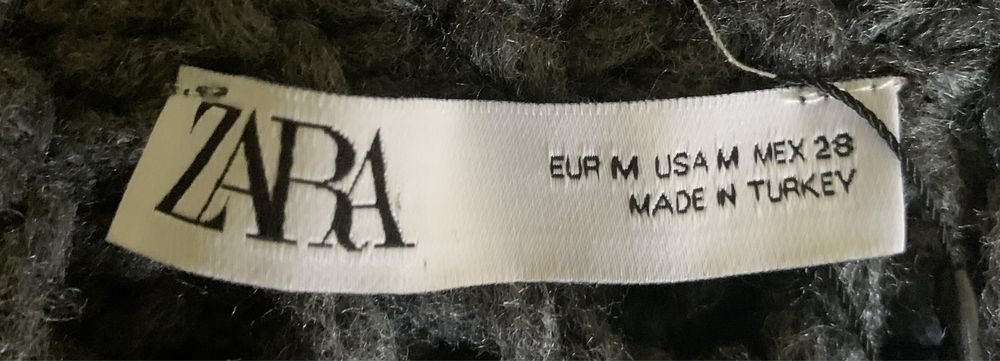 Пончо крупная вязка . ZARA .