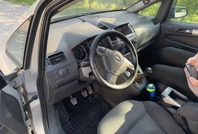 Продам Opel Zafira 2006