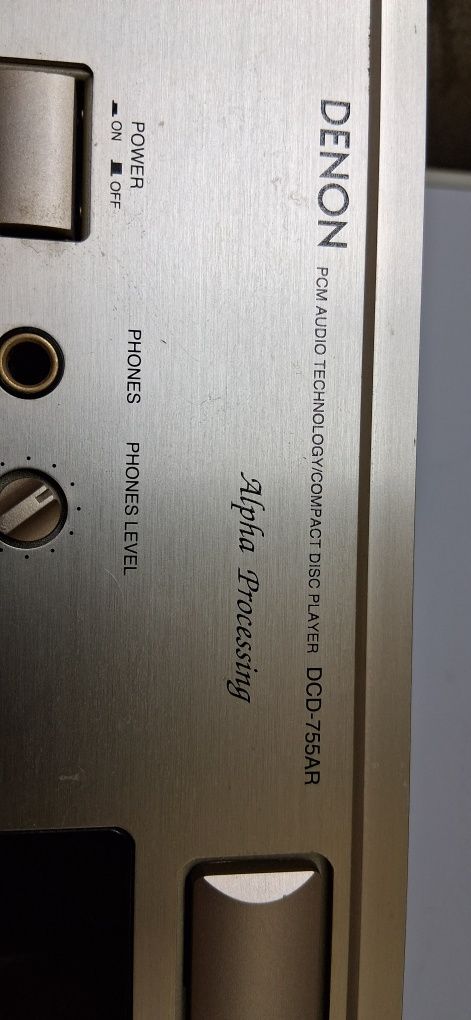 Odtwarzacz CD Denon