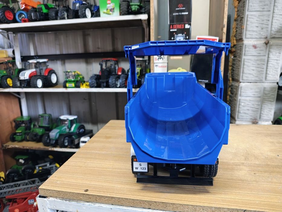 Bruder przyczepa do wywrotki