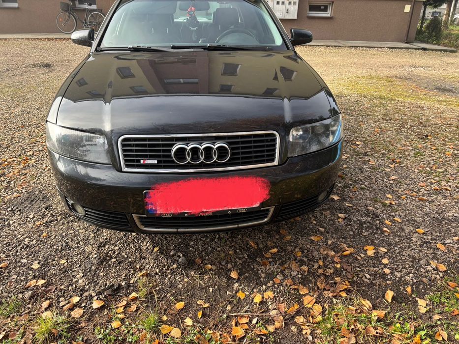 Zderzak przedni przód Audi A4 B6 LZ9W