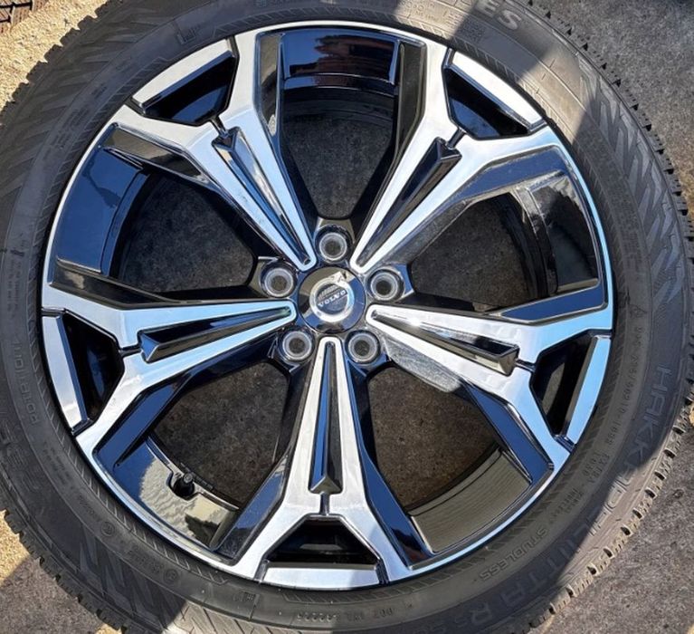 Koła felgi Volvo V90cc Xc60/5x108 opony zimowe Nokian 4x 235/50r19