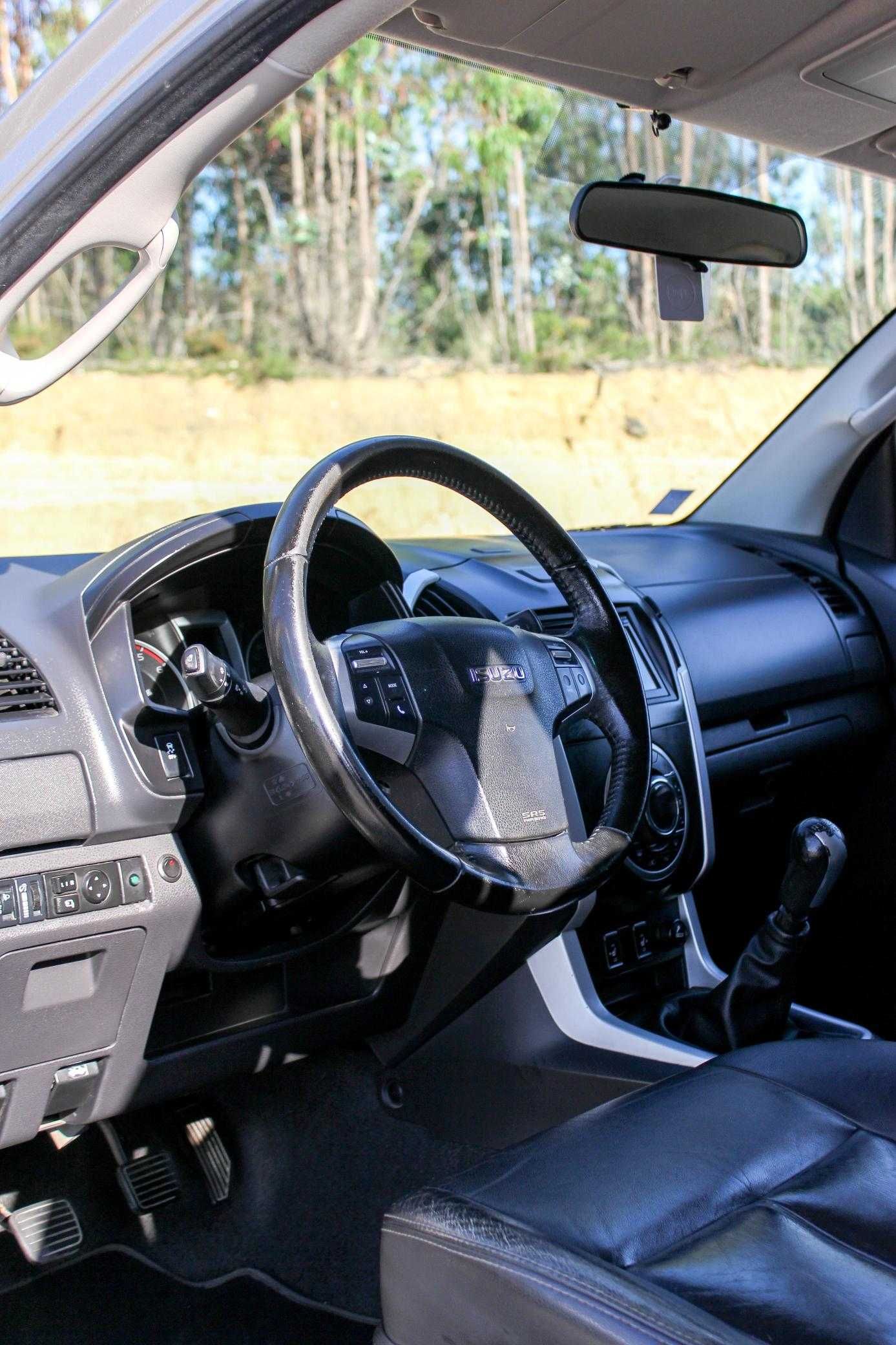 ISUZU D-MAX 2.5 TD Twin Turbo
