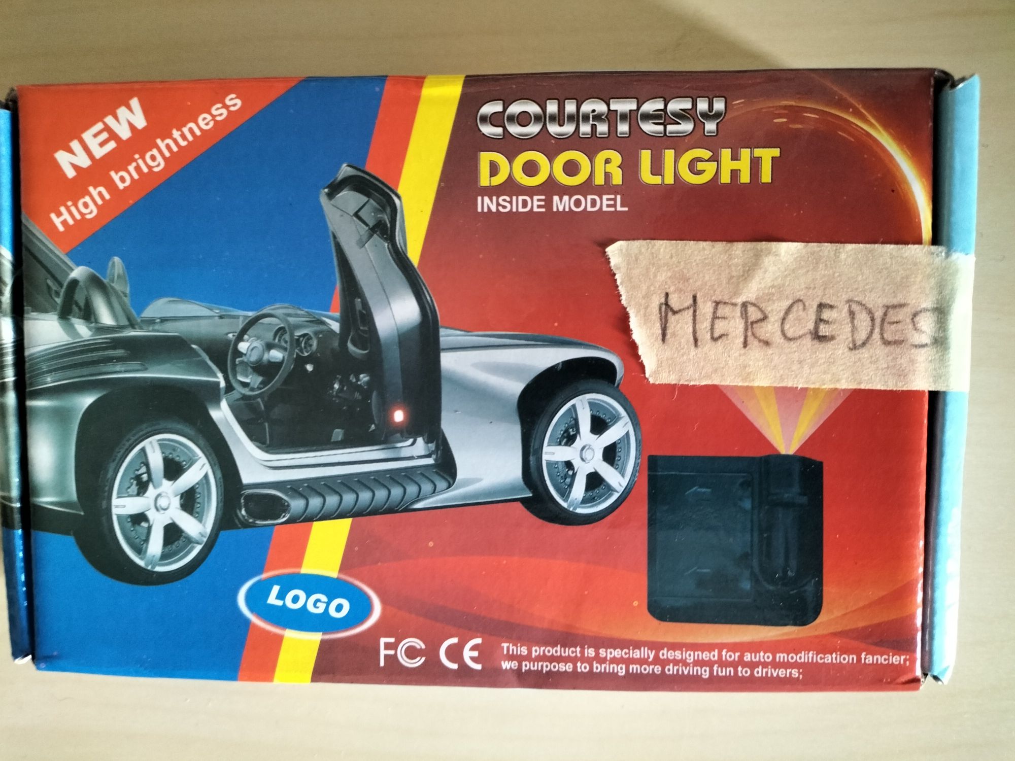 Luzes de cortesia para Mercedes