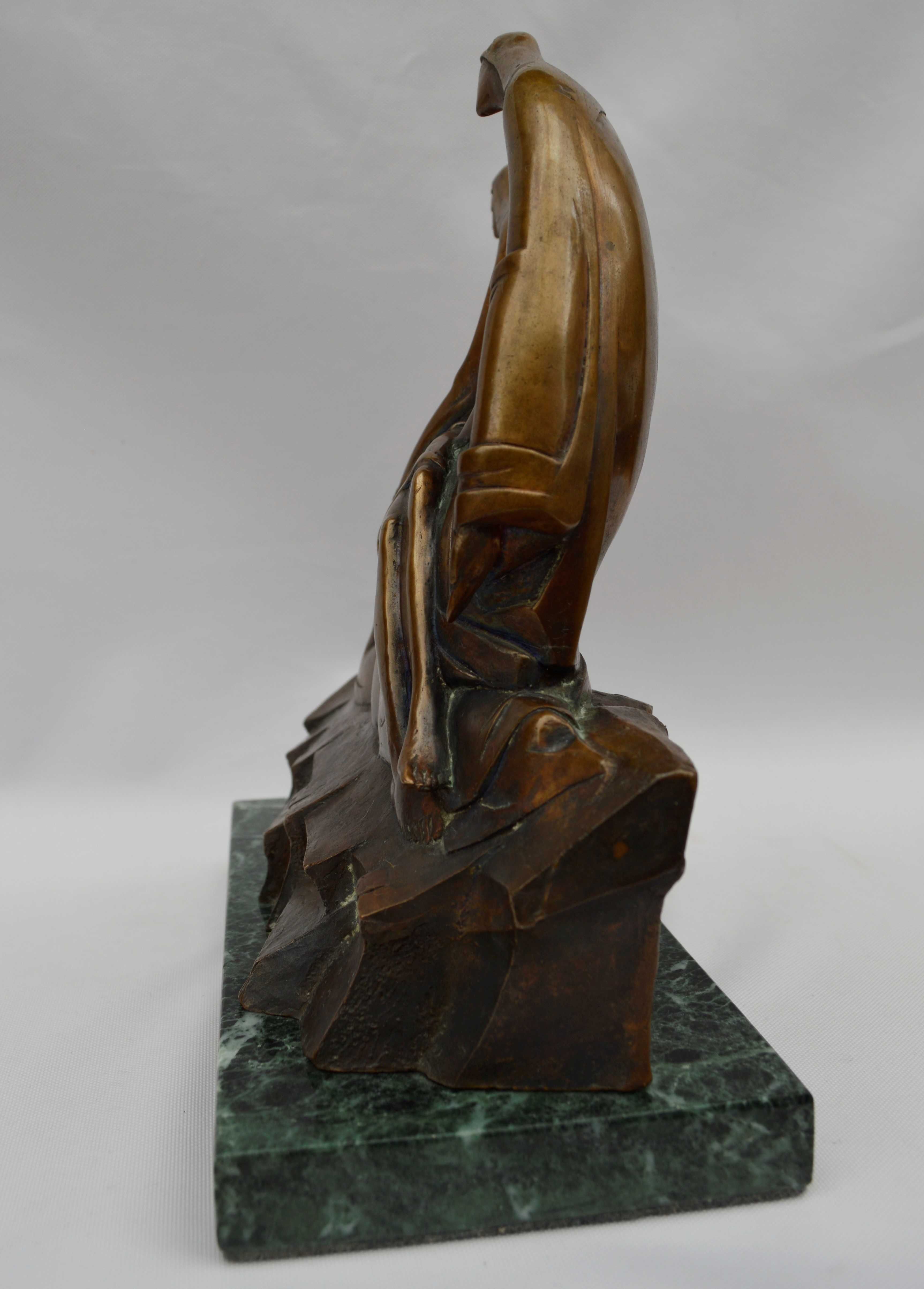 Бронзова скульптура "Пієта", автор Глухенький І.