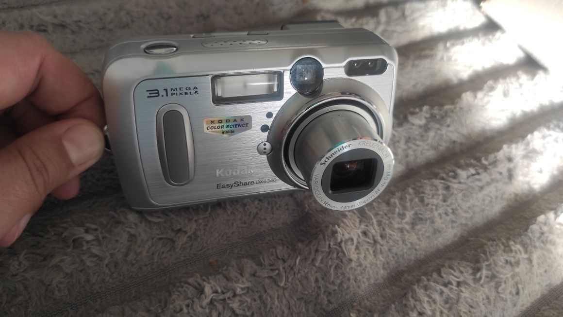 Фотоапарат Kodak EasyShare DX6340 в стані нового, на батарейках