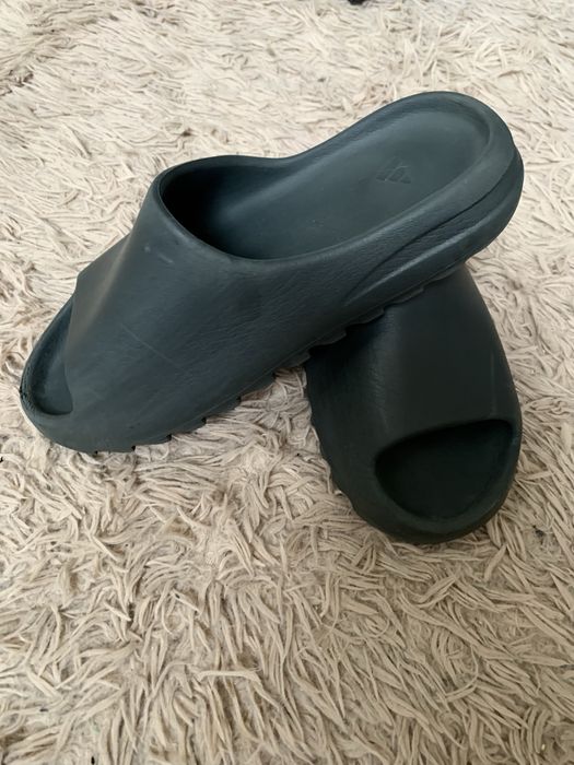Oryginalne klapki adidas Yeezy Slide r. 43 (28xn)  jak nowe