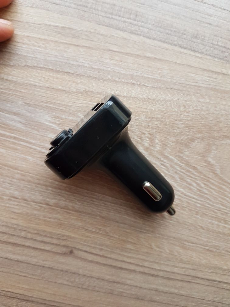 Adapter fm bluetooth muzyki