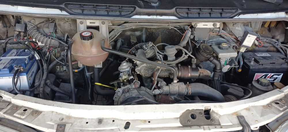 Ford Transit Mini Bus de 14 Lugares