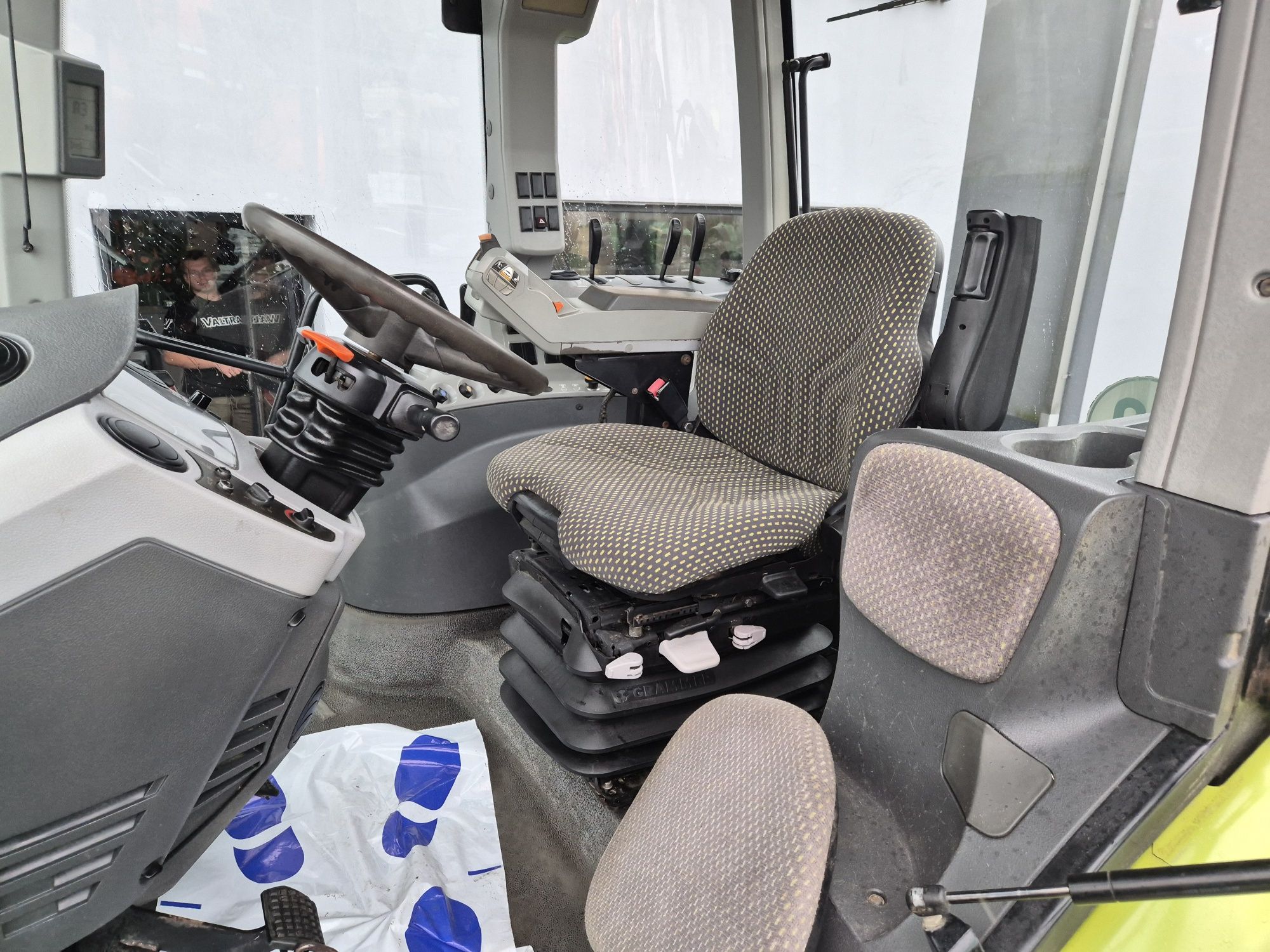 Traktor Claas Arion 510