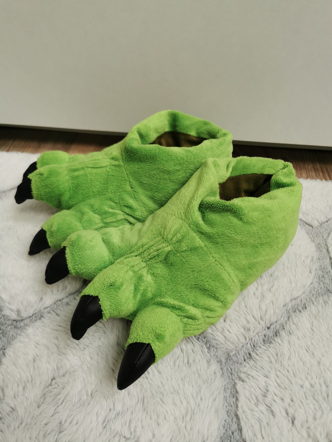Kapcie dinozaur smok pazury kostium przebranie r. 28/29 H&M