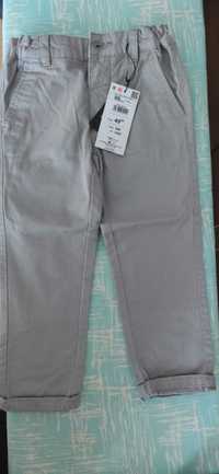 Spodnie chinosy Reserved r. 98