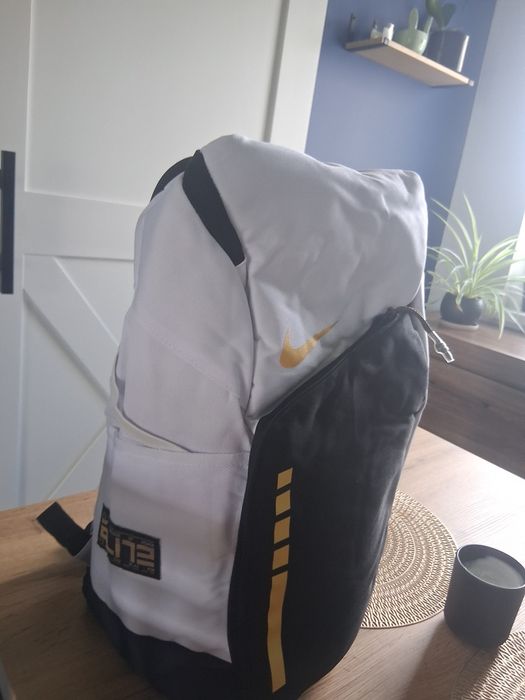 Sprzedam plecak Nike Elite