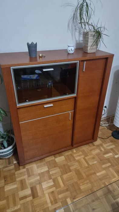 Komoda w dobrym stanie