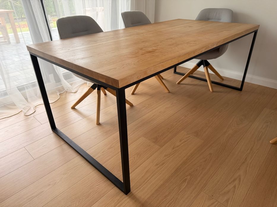 Stol debowy do kuchni